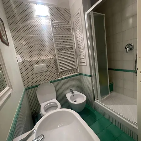 Δωμάτια σε οικογενειακή κατοικία Privata In Santa Croce *